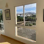Casa Oscar Roque